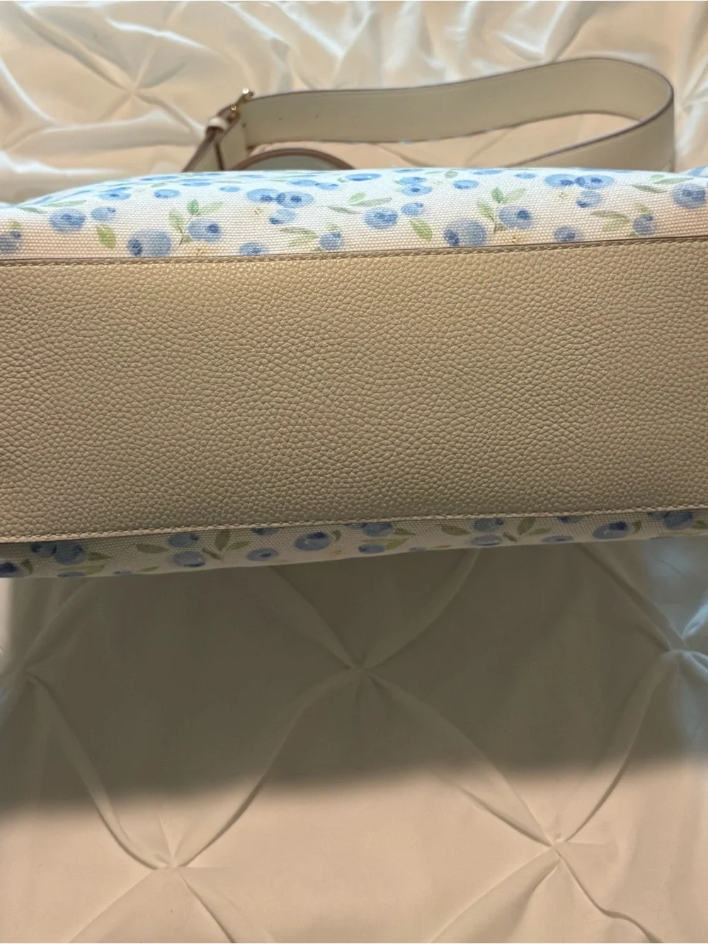 Nanette Lepore Elle Satchel Blueberry Blooms Gingham Tote & Airtag Holder NWT